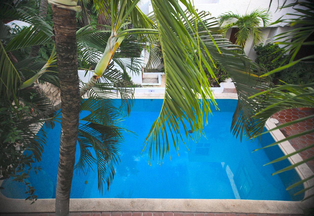 Hotel Carrillos Cancún Exteriör bild
