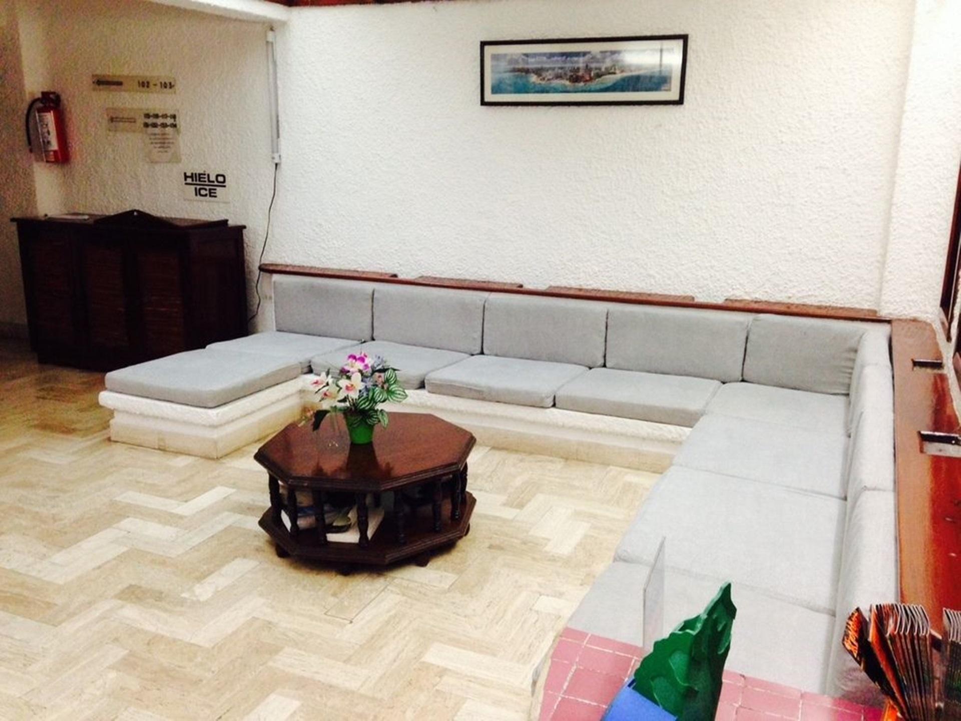 Hotel Carrillos Cancún Exteriör bild